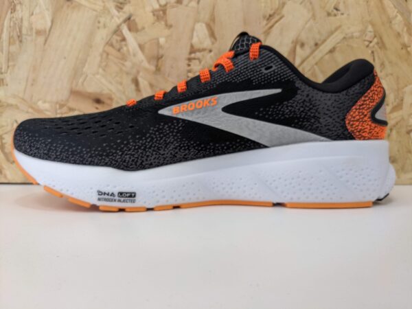 M-Brooks-Ghost-16-110418-1D-060-inside Men's Brooks Ghost 16 110418-1D-060 Black/Orange/White