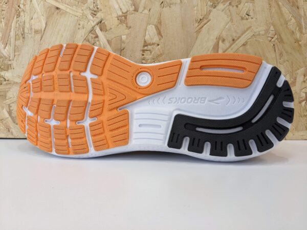 M-Brooks-Ghost-16-110418-1D-060-sole Men's Brooks Ghost 16 110418-1D-060 Black/Orange/White