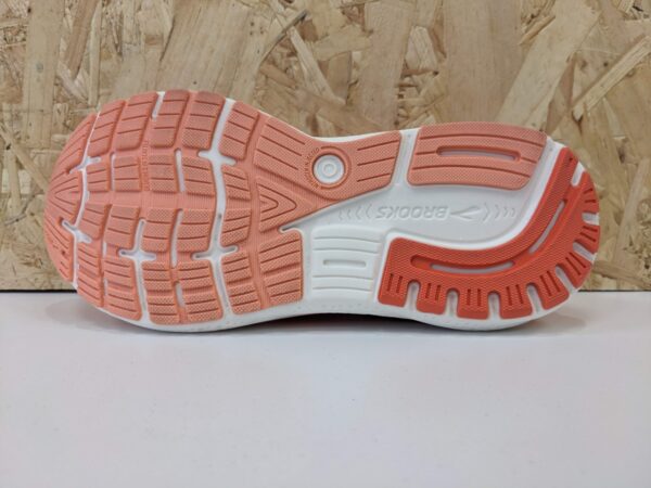 W-Brooks-Ghost-16-120407-1B-679-sole Women's Brooks Ghost 16 120407-1B-679 Coral/Desert Flower/Coconut
