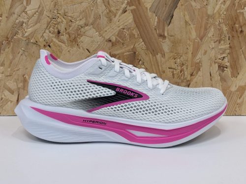 Womens Brooks Hyperion 3 - 120455 1B 189 - Luminary-Cyber Pink-Black - Outside