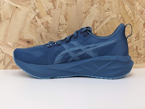 Mens Asics Nova Blast 5 1011B974-405 Winter Sea Stillwater